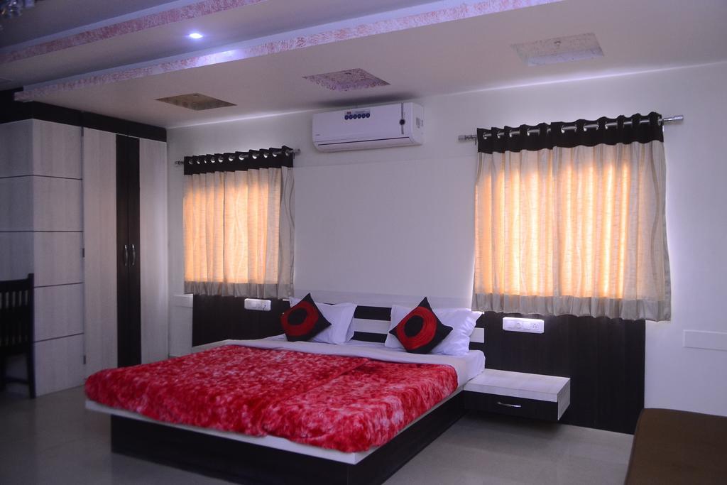 Hotel Samridhi Udaipur Habitación foto
